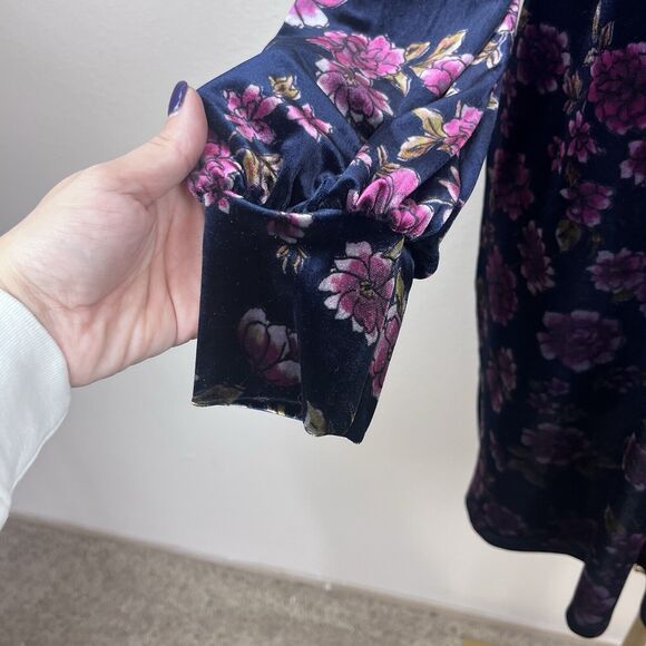 1 State Dress Womens Medium Mini Floral Velvet Velour Holiday Soft Whimsigoth - Picture 4 of 11